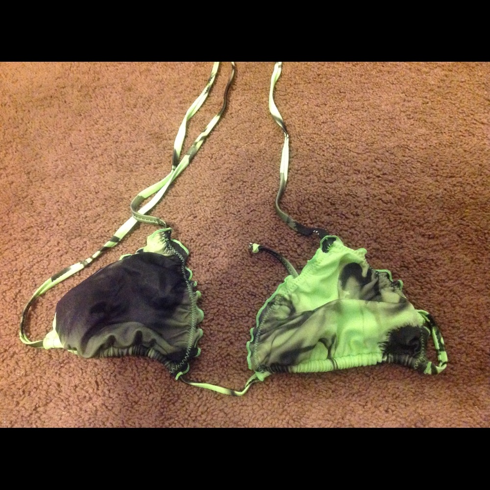 Body Glove bikini top